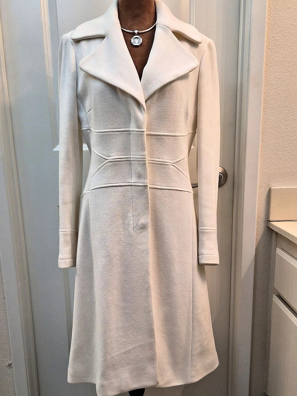 INC International Concepts White Coats Dress Size Small Like New.